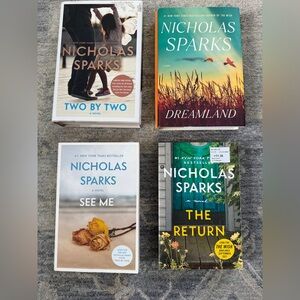 Set of 4 Nicholas Sparks Books